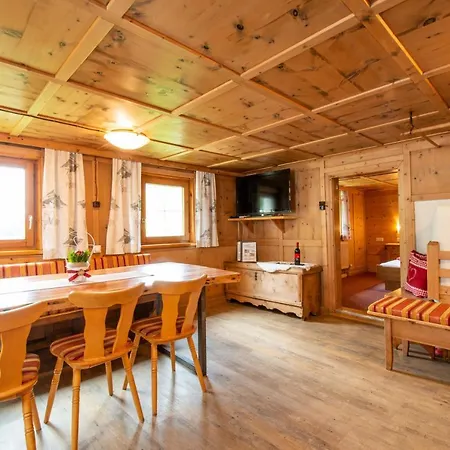 Ferienhaus Lenzi Galtuer