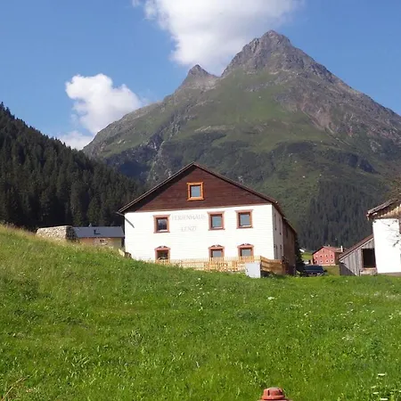 Holiday home Ferienhaus Lenzi